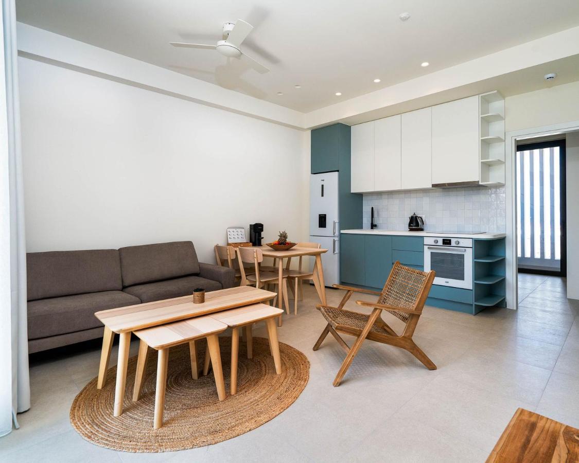 Konoso Luxury Apartments Heraklion  Bagian luar foto