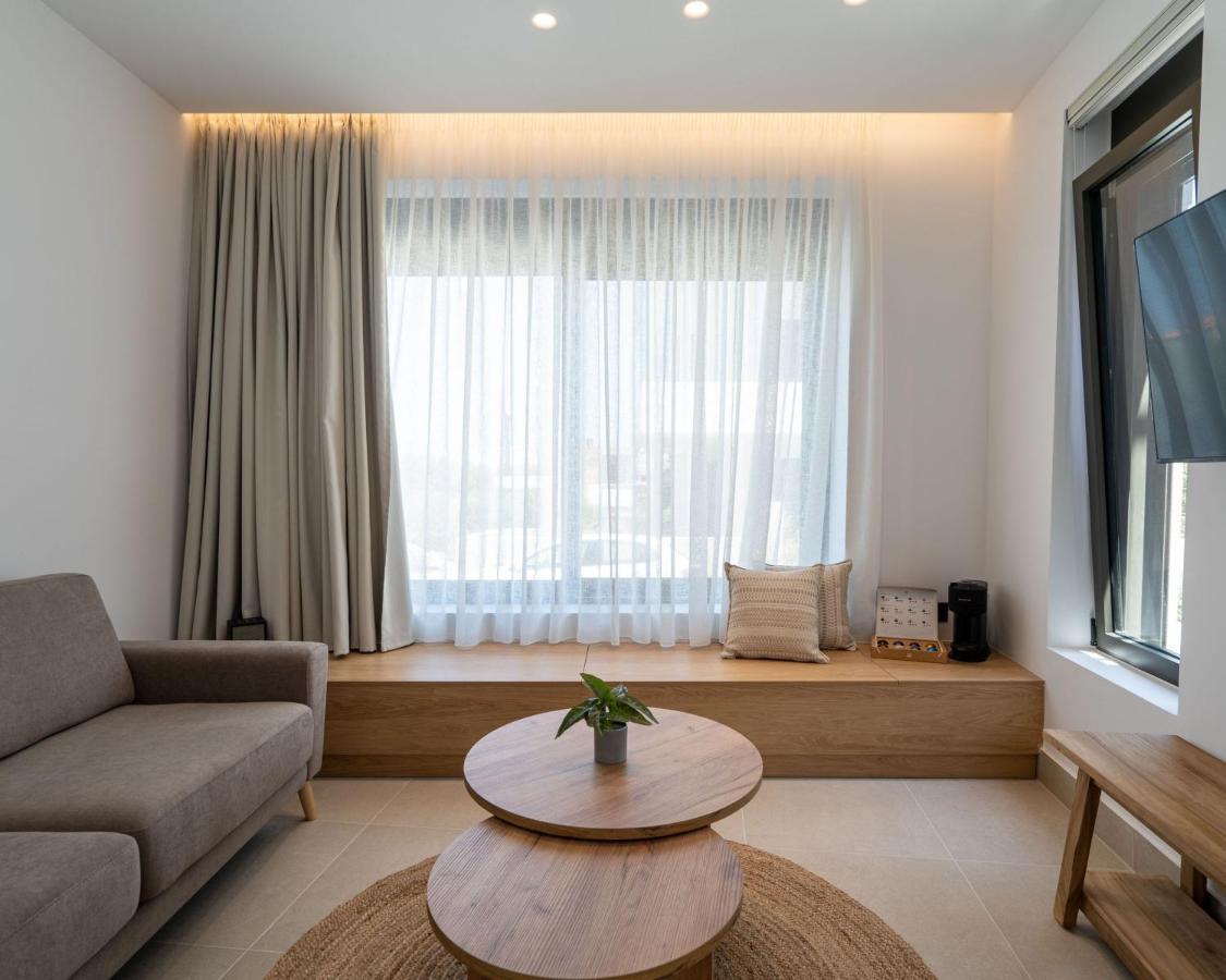 Konoso Luxury Apartments Heraklion  Bagian luar foto
